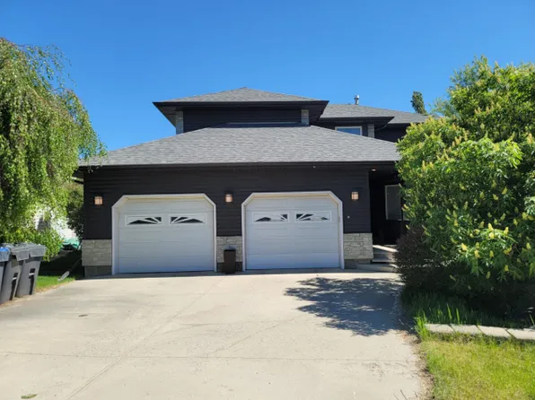 6 49 Street Close, Sylvan Lake, AB T4S 1K5