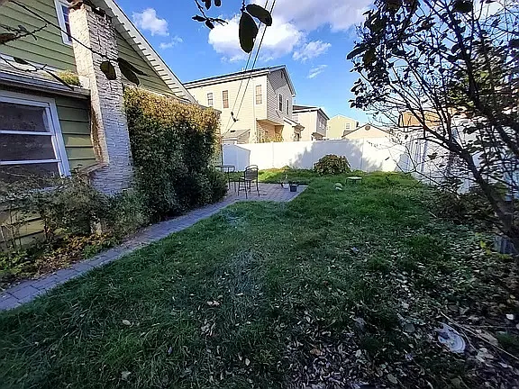 125 Berwood Ave — Photo 11