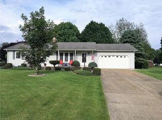525 Joann Dr, Conneaut, OH 44030