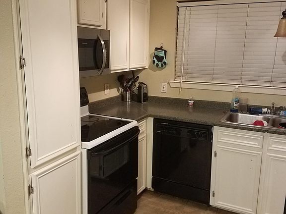 5th image of 1710 Grouse Ct