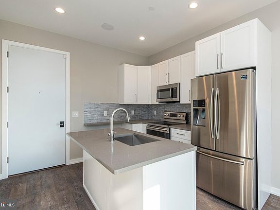 5th image of 1340 S 13th St #48-1B