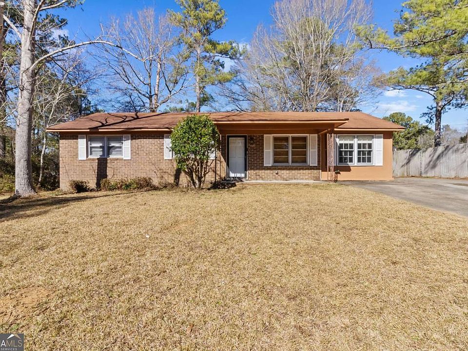 1st image of 4685 Pinedale Dr