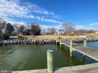 Bay Dr, Stevensville, MD 21666