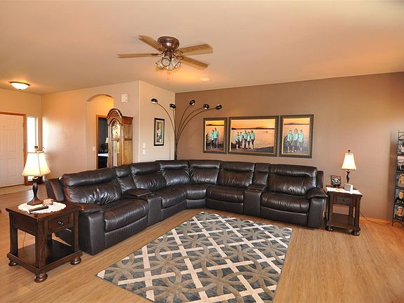 5th image of 1407 Desert Springs Ave