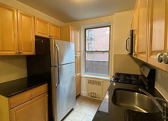 3rd image of 350 Sterling St #1130