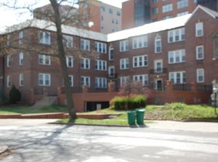 743 Westwood Dr #2NW, Saint Louis, MO 63105