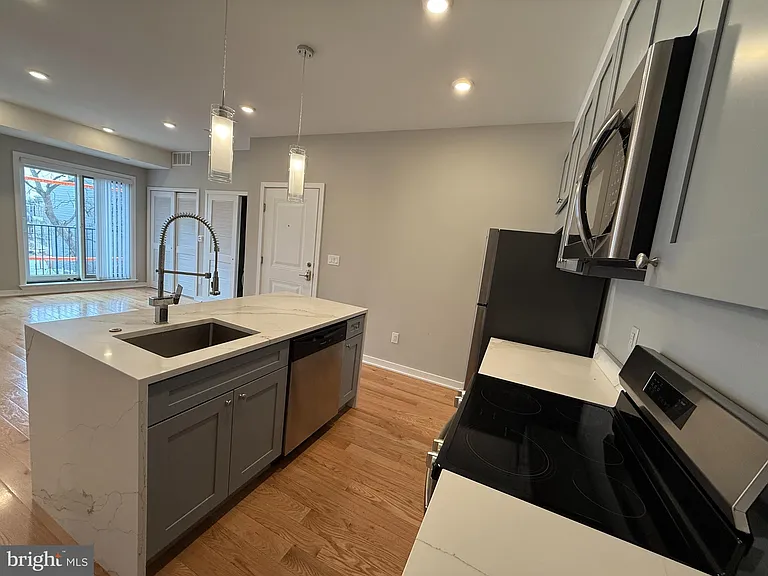 914 W Susquehanna Ave #18-2A — Photo 9