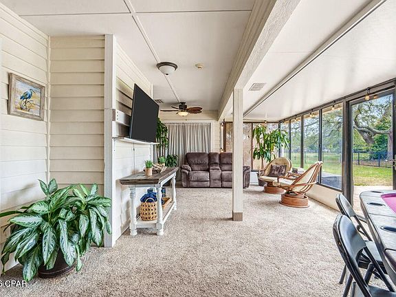 4th image of 1009 Barracuda Dr