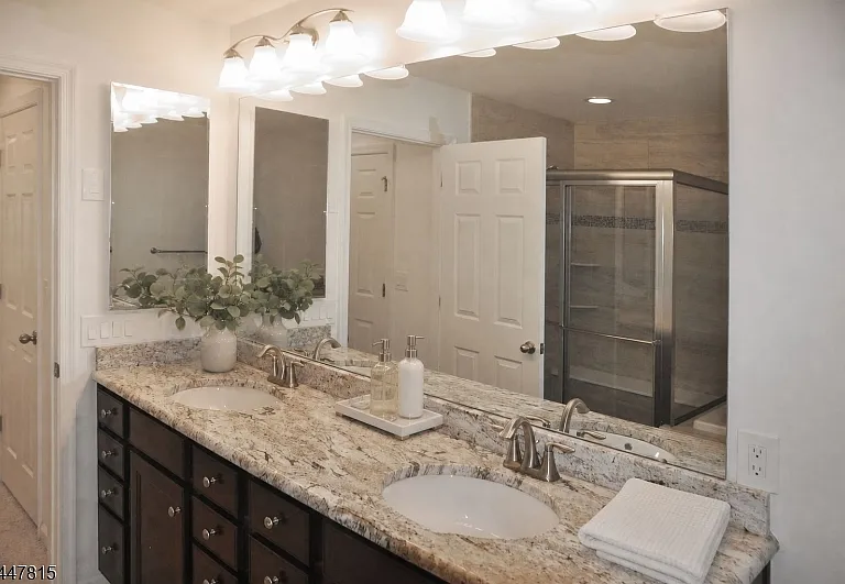 9 Cortland Pl — Photo 11
