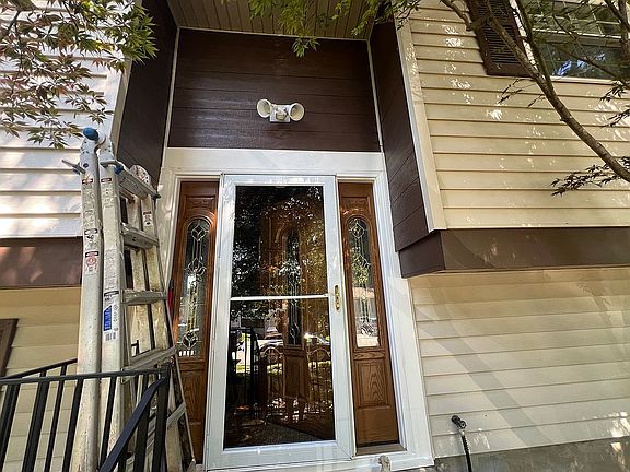 3rd image of 6217 Ridewood Ct