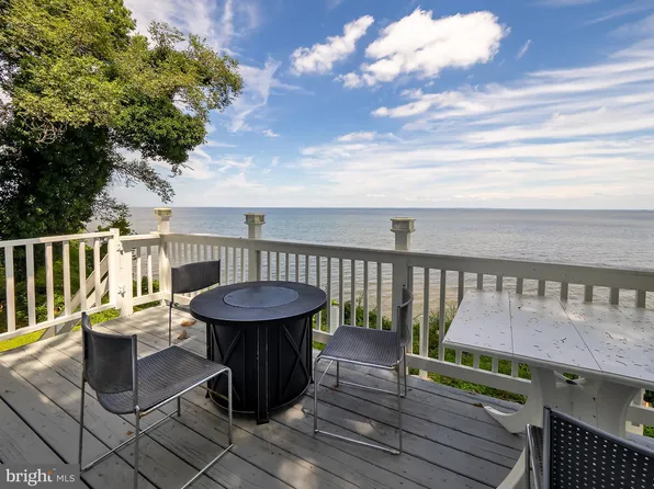 6437 Randle Ave, Chesapeake Beach, MD 20732