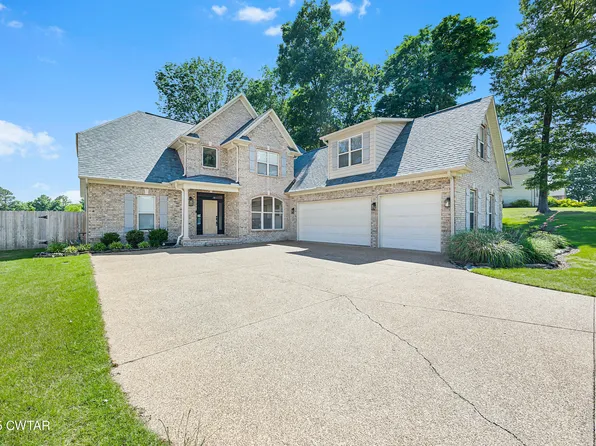 180 Forest Lake Dr, Humboldt, TN 38343