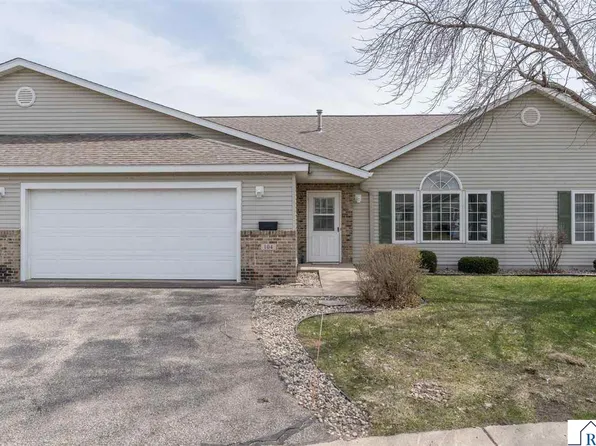 104 Oxford Path, Mankato, MN 56001
