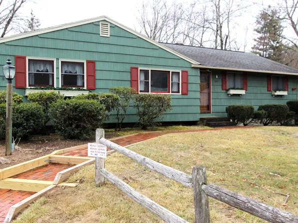 109 Scantic Meadow Road, South Windsor, CT 06074