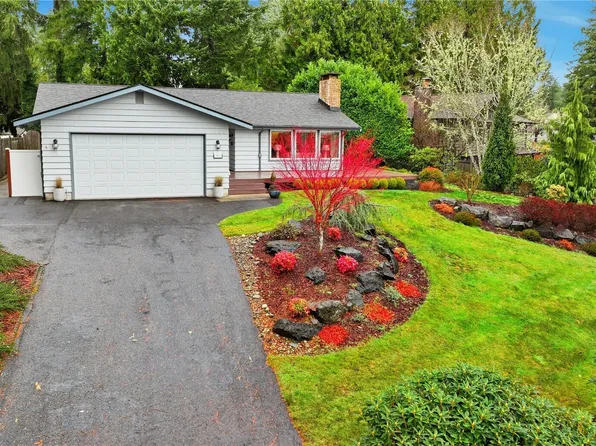 80 E Channel Drive, Allyn, WA 98524