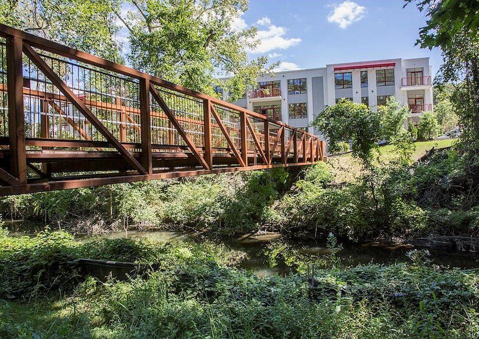 1st image of 5 Mill River Ln APT 207