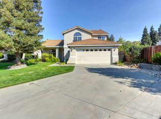 7 Kamal Ct, Elk Grove, CA