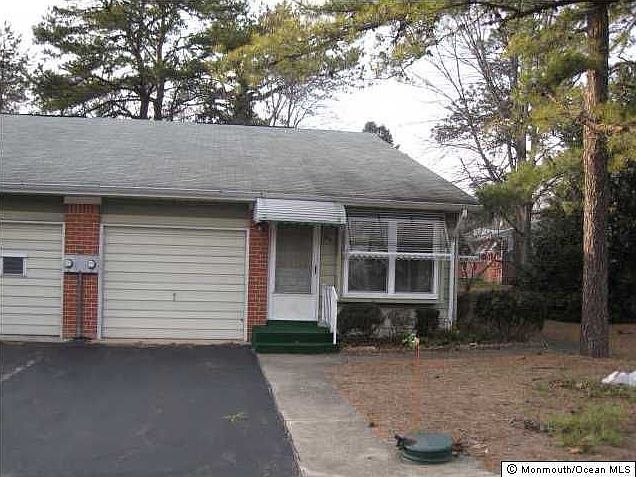 1st image of 26B Valley Forge Dr