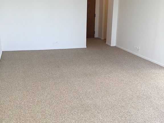 4th image of 4170 N Marine Dr APT 21G