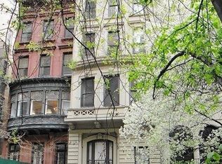 62 E 66th St #2B, New York, NY 10065