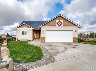 303 E Ledbetter Ct, Colfax, WA 99111