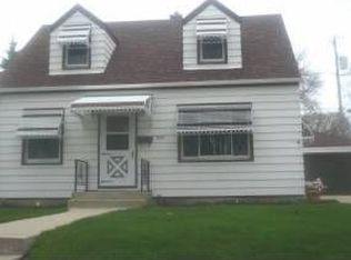 224 E Oklahoma Ave, Milwaukee, WI 53207