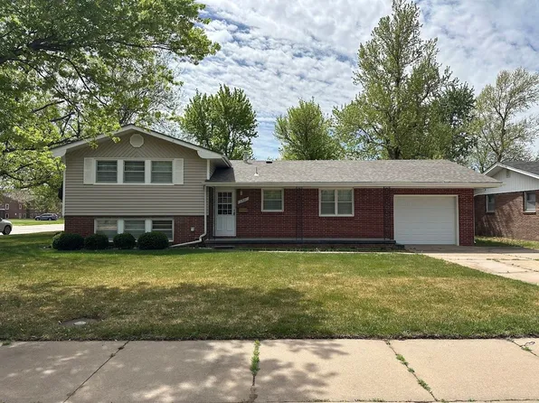 2801 25th St, Great Bend, KS 67530