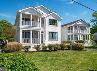 1210 Chesapeake Dr, Churchton, MD 20733
