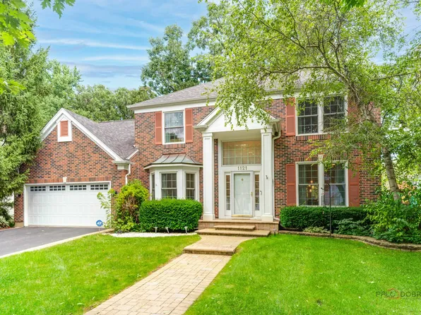 1121 Williamsburg Cir, Grayslake, IL 60030