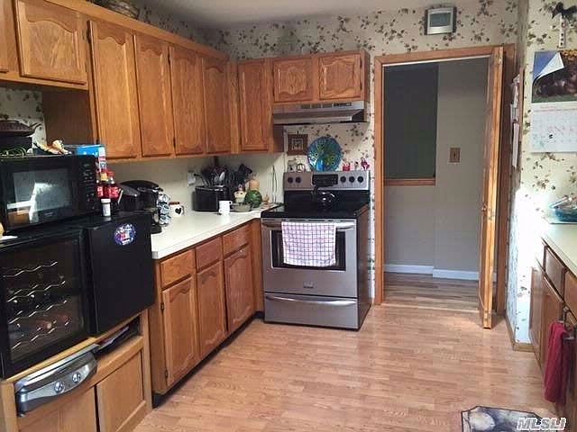 2nd image of 1359 Hummel Ave