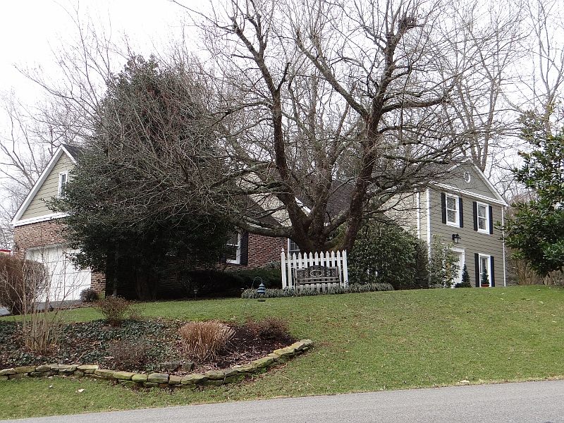 1st image of 2774 Lake Valley Dr