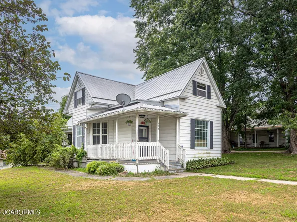 407 W 5th St, Meta, MO 65058