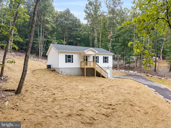 424 Stone Ridge Rd, Harpers Ferry, WV 25425