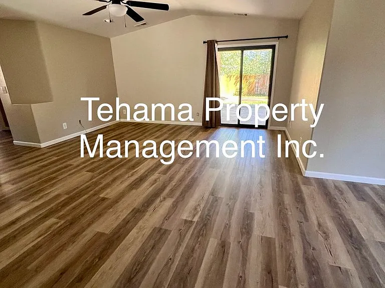 5224 Mica Ct — Photo 2