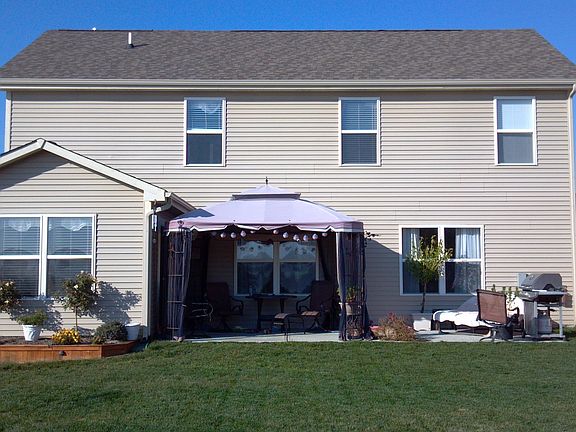 5th image of 979 Wendover Ave