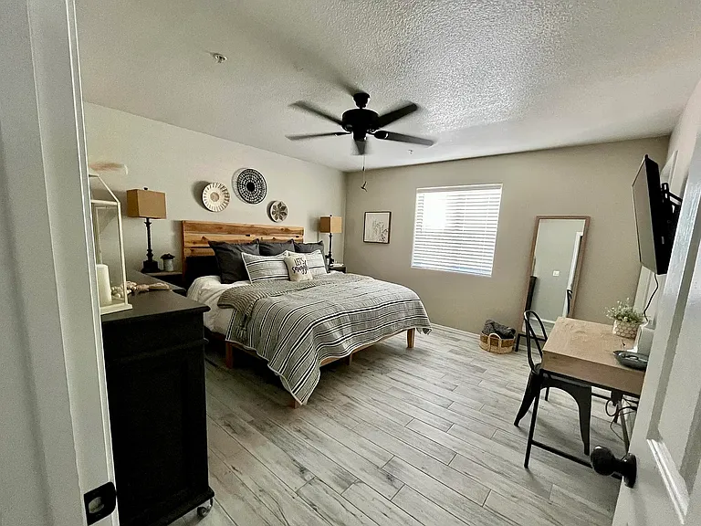 3290 Arapaho Dr #102 — Photo 9