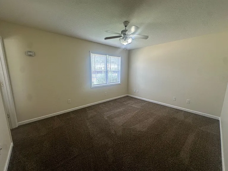 5320 Whisperwood Ct — Photo 7