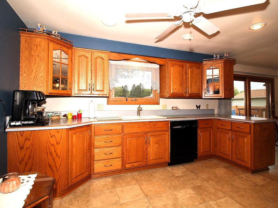 2614 South 14th STREET, Sheboygan, WI 53081 MLS 1849590 Zillow