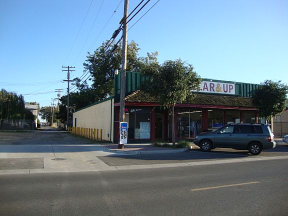 5th image of 12616 Bentley St