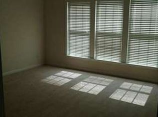165 Regent Pl, Woodstock, GA 30188