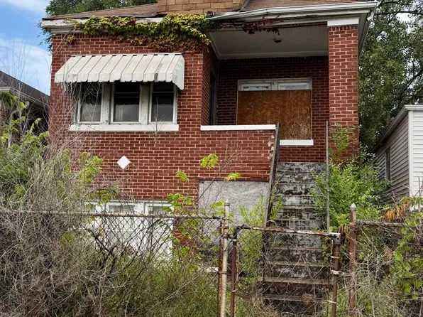 724 W 19th Ave, Gary, IN 46407