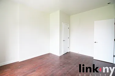 Rented by Link NY Realty