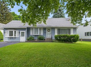 7165 Manlius Center Rd, East Syracuse, NY 13057