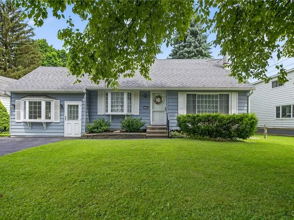 7165 Manlius Center Rd, East Syracuse, NY 13057