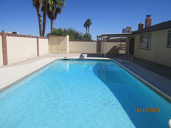 PATIO/POOL