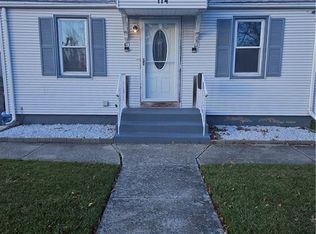 114 Coolidge St, Hartford, CT 06106