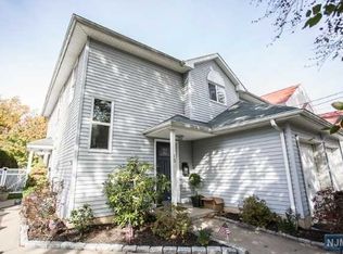 15 Clarendon Pl, Hackensack, NJ 07601