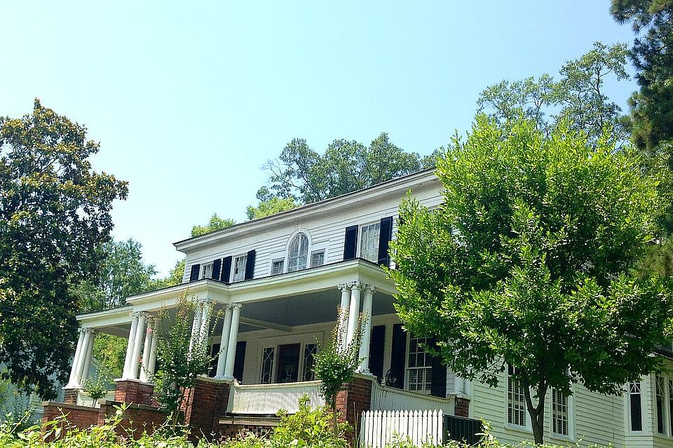1st image of 407 N Natchez St