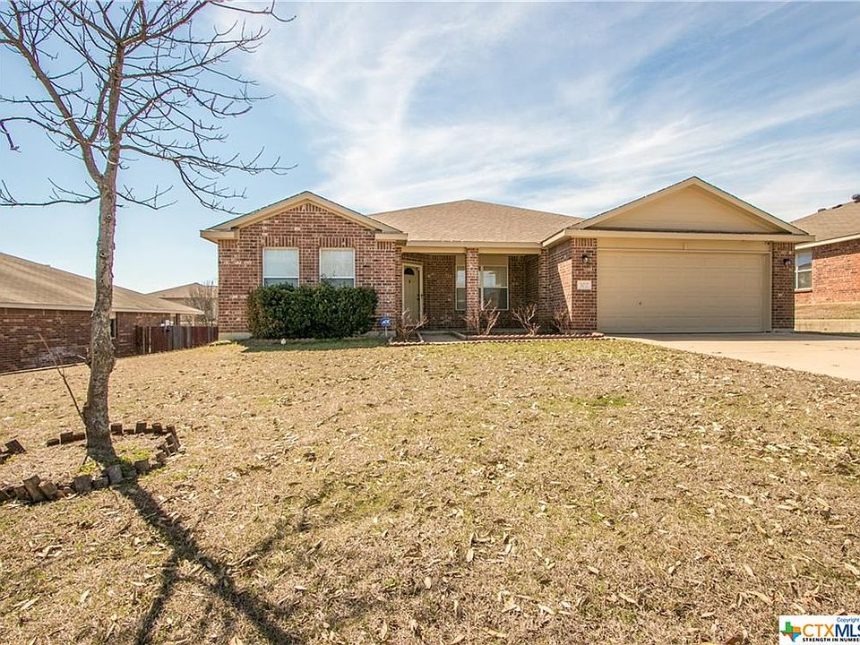 1st image of 302 Canoe Dr