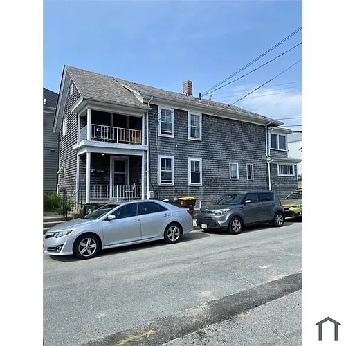 17 Bardsley St #2 Photo 1